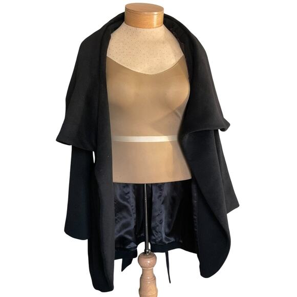 Elie Tahari Women's Small Black Wool Coat Jacket Blend Belted Waterfall‎ Collar - Picture 10 of 13